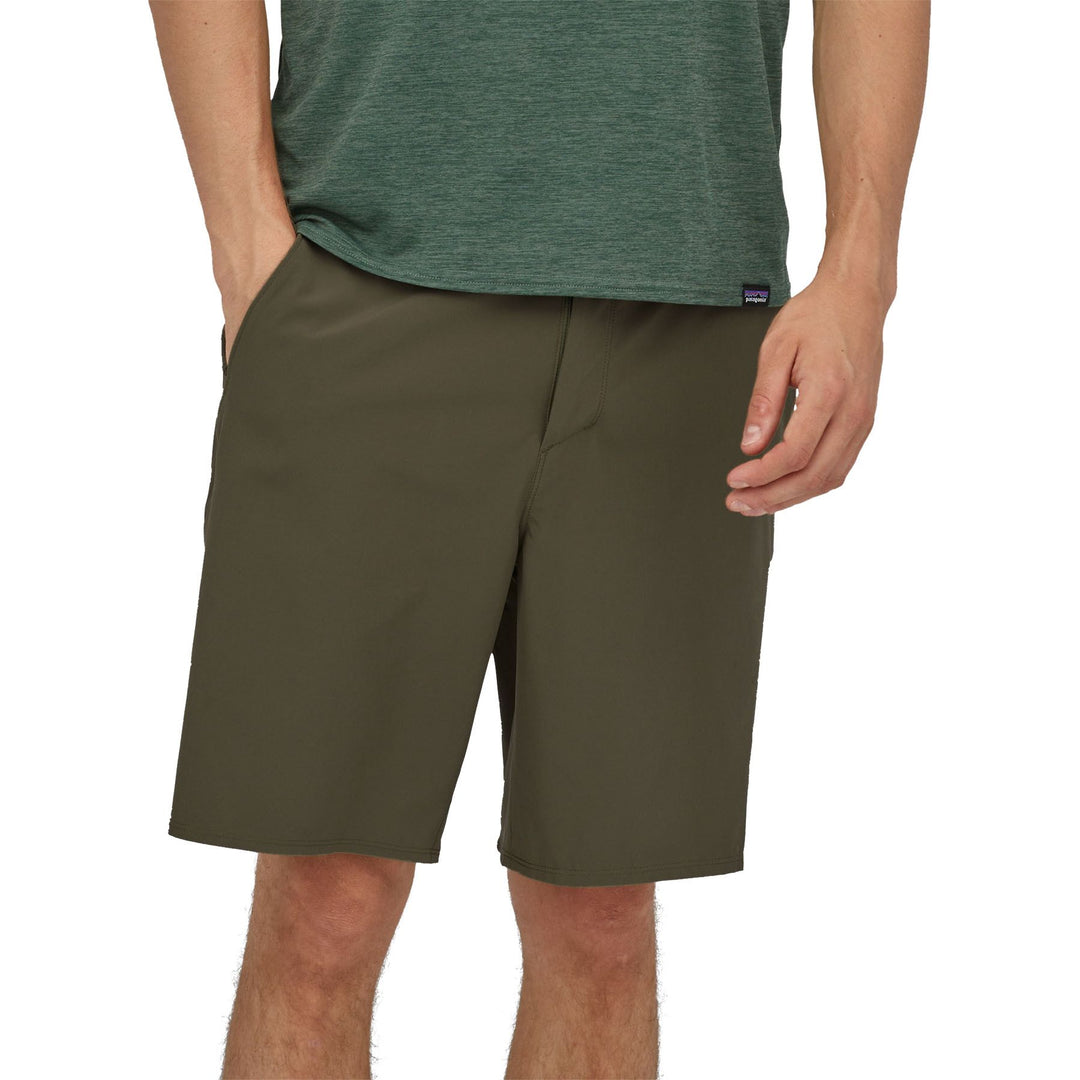 Patagonia Men's Hydropeak Hybrid Walk Shorts - 19in Basin Green Image 02